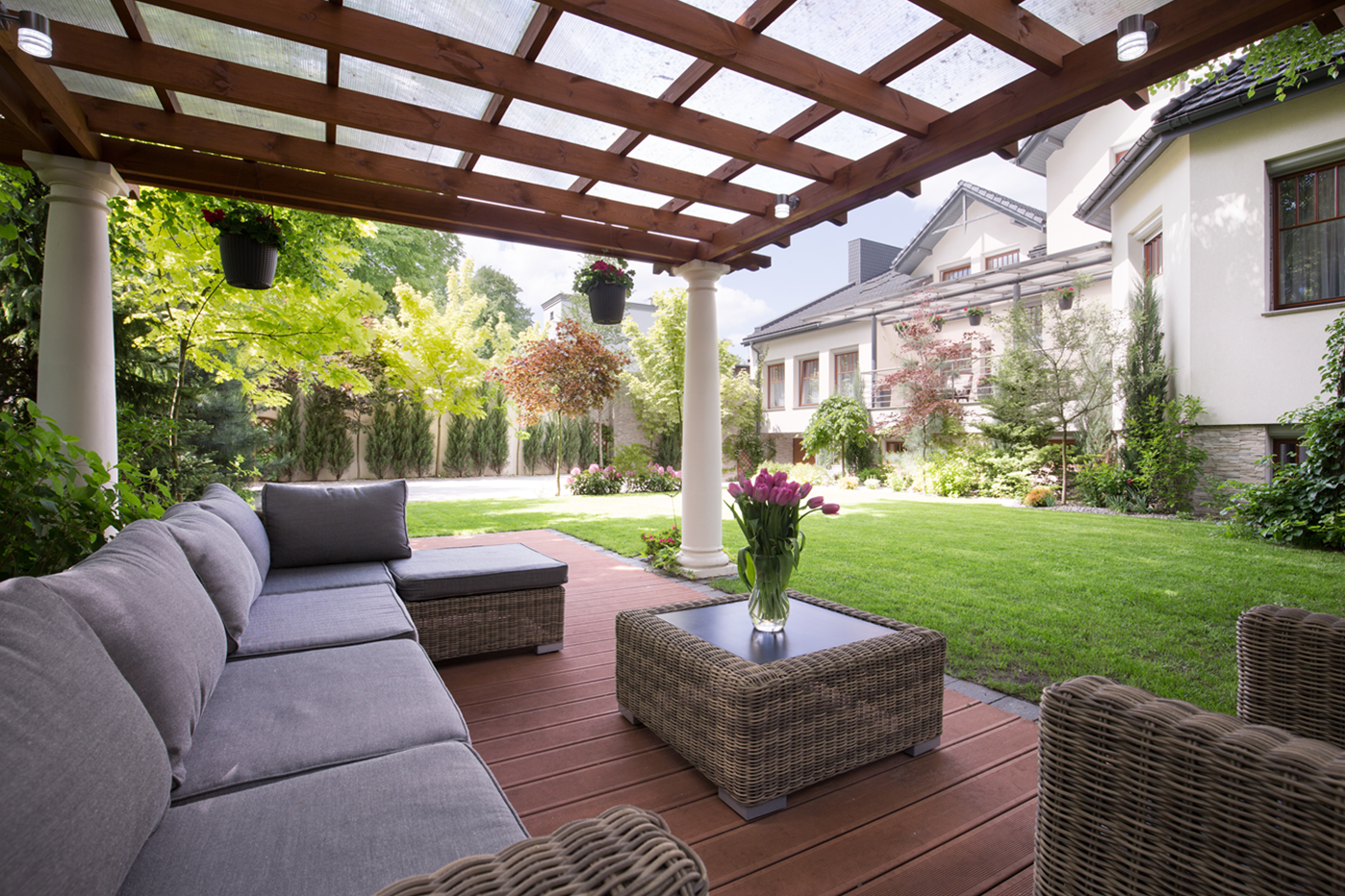 How to Choose the Best Patio Cover Material